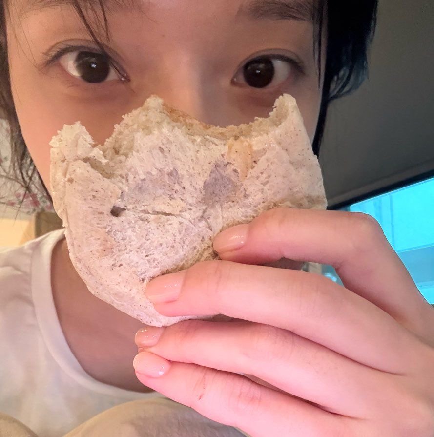 miqgoy's tweet photo. [day 2] restarting
🪷 ✩ – hi, I’m dei looking for interactive #moots ! ✌︎︎

> she/they, filo, ‘09 
> not new to #kpoptwt #stantwt
> mainly ggs 
> any fandom will do ! 

 ♡/︎↺/💭 are very much appreciated, thankyou ! ✧ https://t.co/5NgyAaPG8H