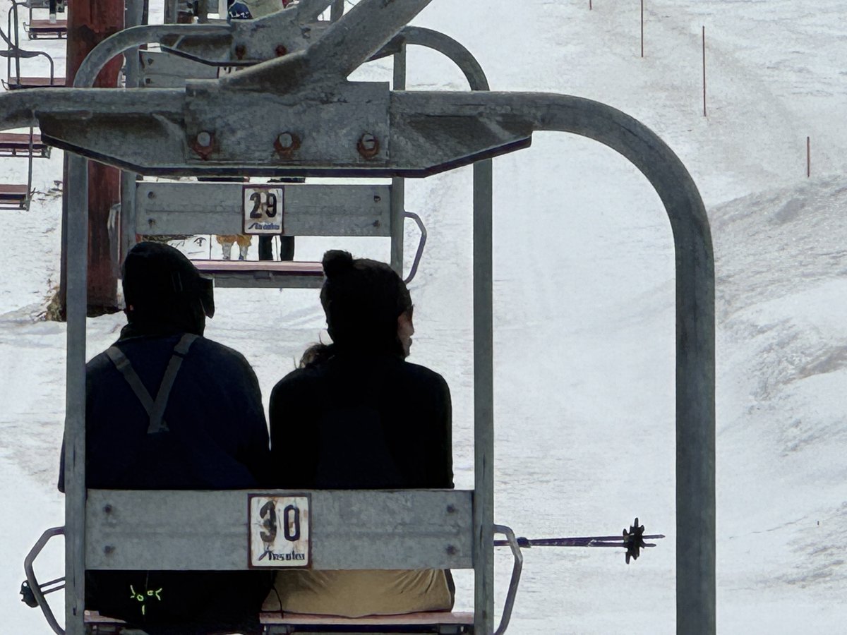 zyklonさんはスキーシーズン中 tweet media