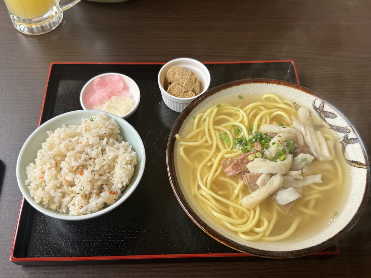 えむとら tweet media