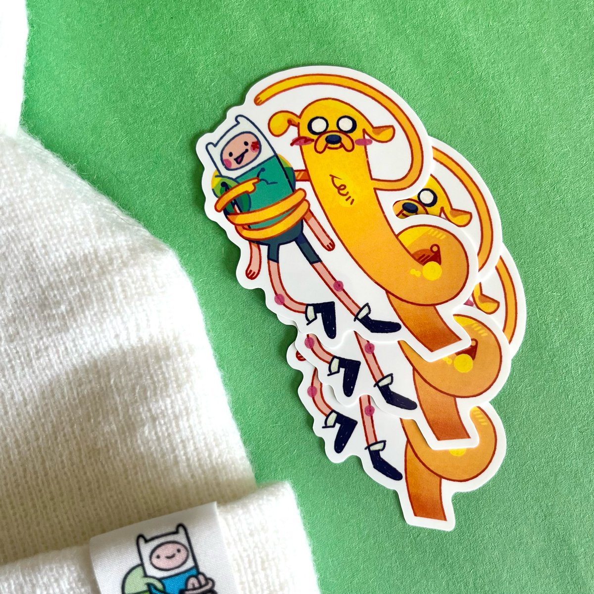 “007”︎ tweet media