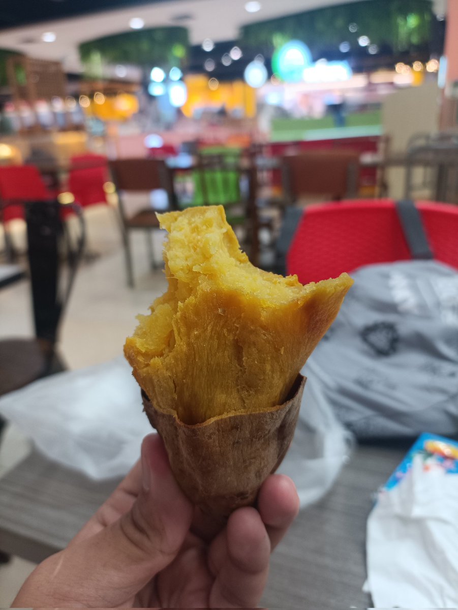 Rip 🥂 tweet media