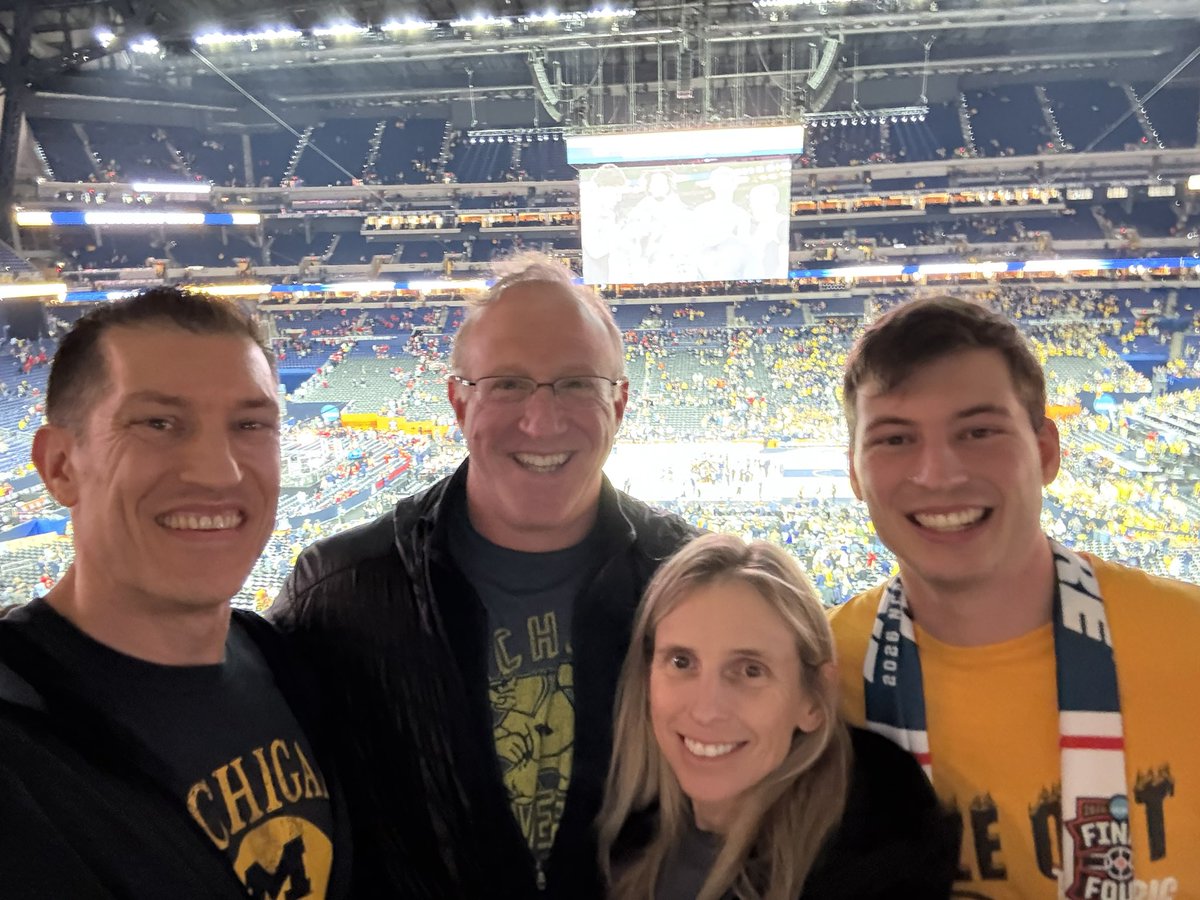 Wolverines Basketball tweet media