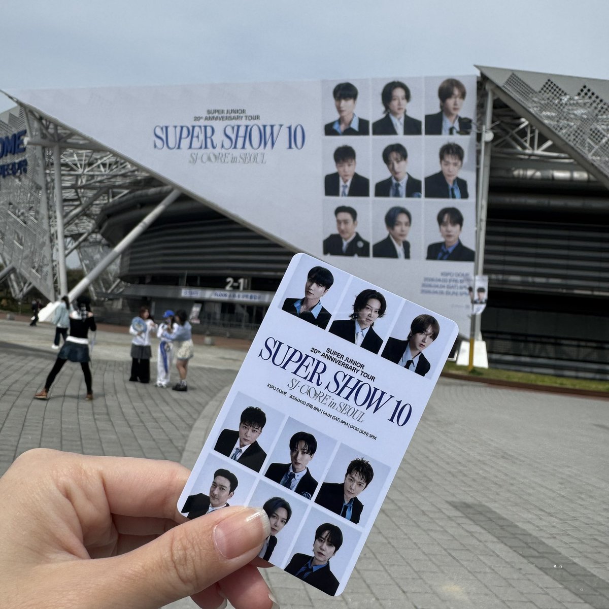 VinePurplicious's tweet photo. 💙
#SUPERSTARSMTOWN #슈퍼스타에스엠타운 https://t.co/4HxJaEkY5Y