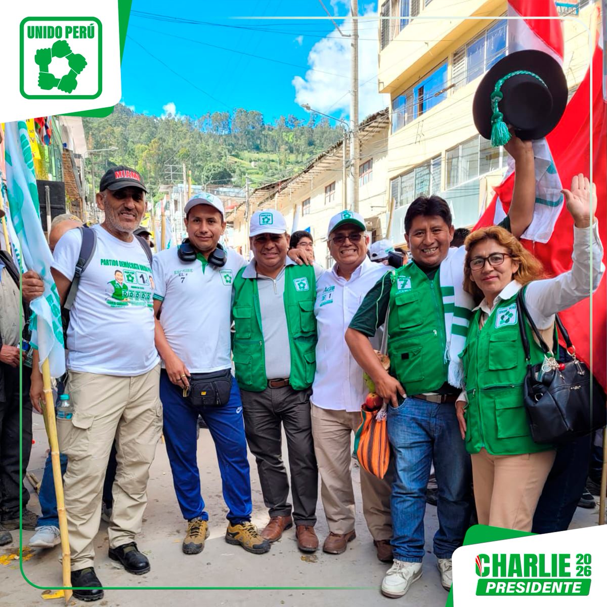 PDUnidoPeru's tweet photo. 📸 #GaleríaDeFotografías | 𝗔𝗻𝗱𝗮𝗵𝘂𝗮𝘆𝗹𝗮𝘇𝗼 🇵🇪
📌 Nuestro 𝗽𝗿𝗶𝗺𝗲𝗿 𝗰𝗶𝗲𝗿𝗿𝗲 𝗺𝘂𝗹𝘁𝗶𝘁𝘂𝗱𝗶𝗻𝗮𝗿𝗶𝗼 💪, hoy reafirmamos nuestro compromiso con el verdadero cambio desde la raíz.
¡𝗦𝗼𝗺𝗼𝘀 𝗹𝗮 𝘂𝗻𝗶𝗱𝗮𝗱 𝗾𝘂𝗲 𝗲𝗹 𝗣𝗲𝗿𝘂́ 𝗻𝗲𝗰𝗲𝘀𝗶𝘁𝗮❗🤍💚 https://t.co/cuSCxguUUY