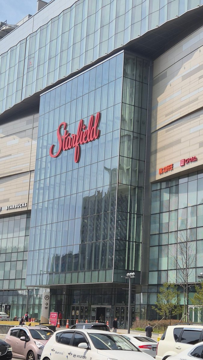 ちなき tweet media