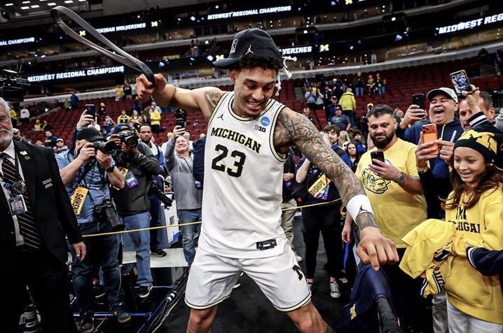 ѕσтσ➬ tweet media