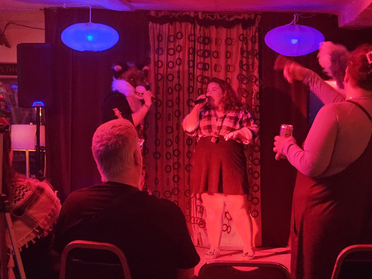 Karus Daedlyn *Cat Dad Era* tweet media