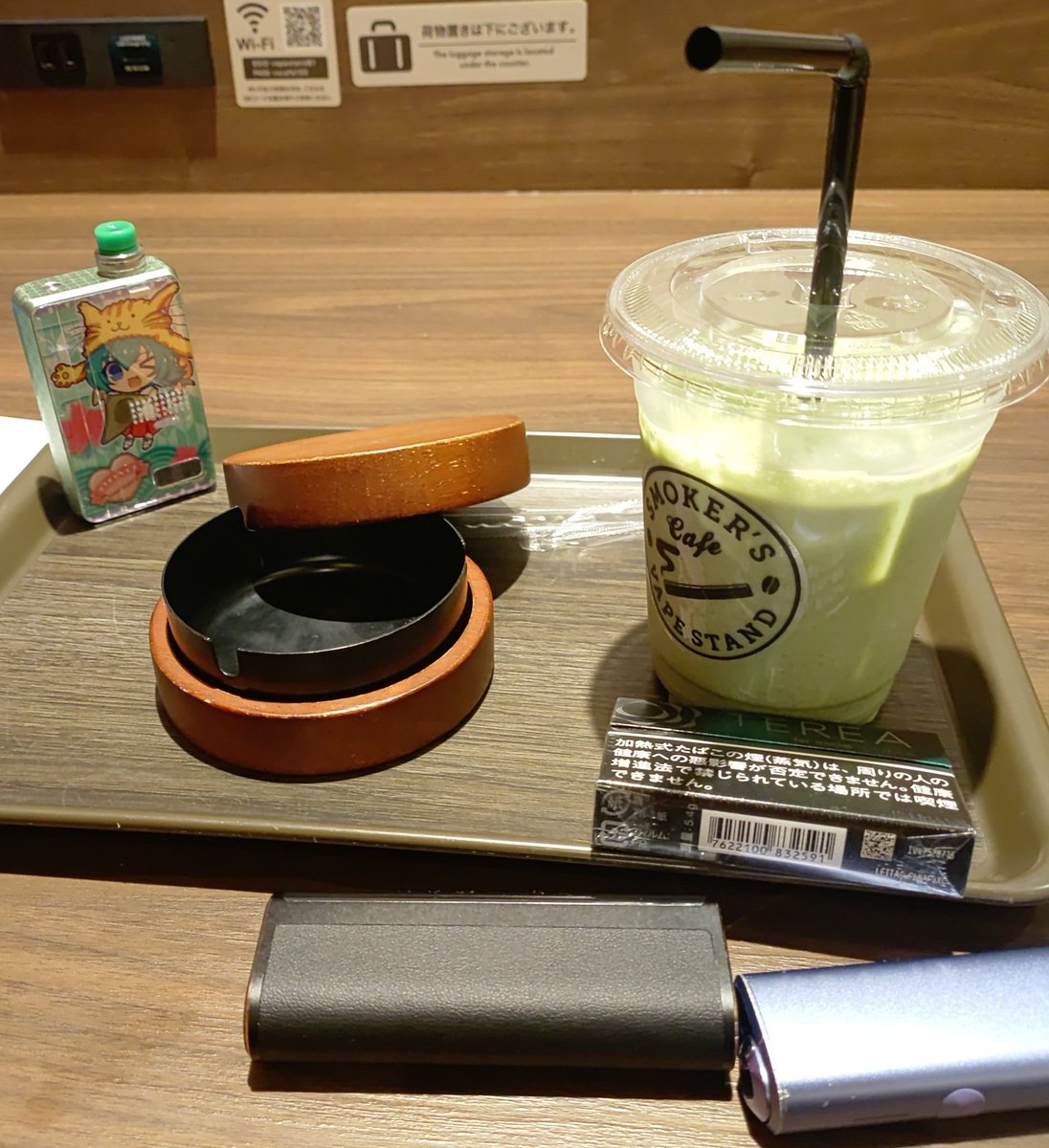 Nyasu5963's tweet image. #vape
#vape好きな人と繋がりたい
何か暑いですね🫠💦
今日も気晴らしに秋葉原らへんを
ぶらぶらしに来ました。
何処に行くか調べるのは
いつもの
ベイプスタンド
スモーカーズカフェ(*´∀｀*)
抹茶ラテとシラフシラズ。
いいじゃないか！🤣