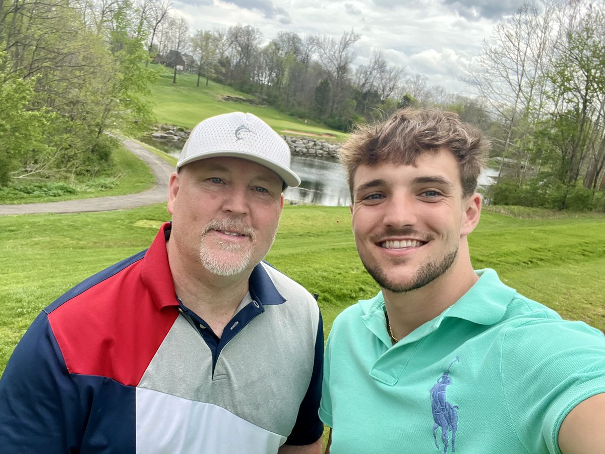 Chad Smith tweet media