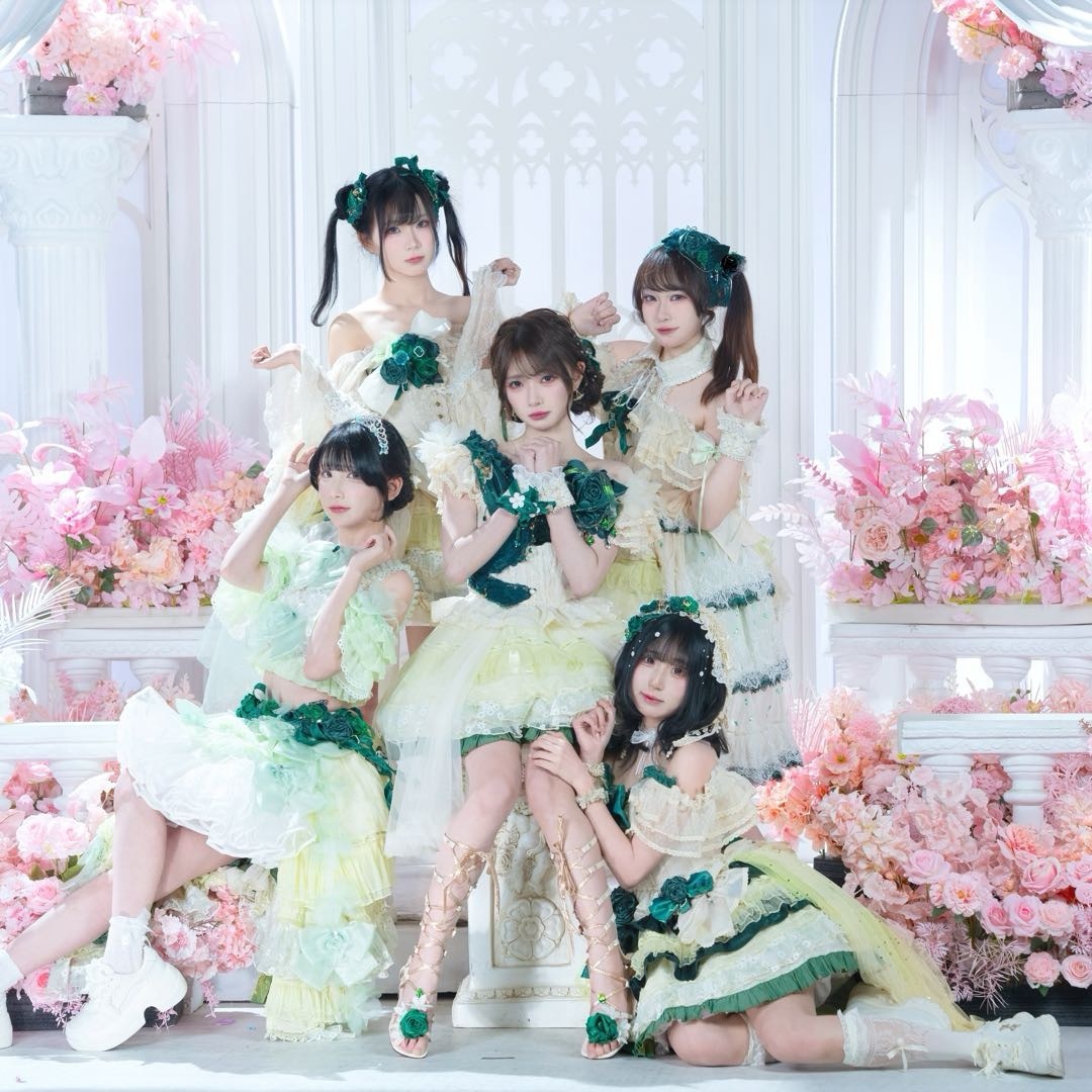 ConnectMusic5's tweet photo. 【お知らせ】

中国のアイドルグループ【TENKI】様のSEを作編曲しました！

メンバーの中には、元SNH48グループメンバーも居て、これからかなり注目されるグループです☆

写真素材は「※TENKIの微博より」

#アイドル #中国アイドル　#地下偶像　#作曲家 https://t.co/PmyOhvgN8n