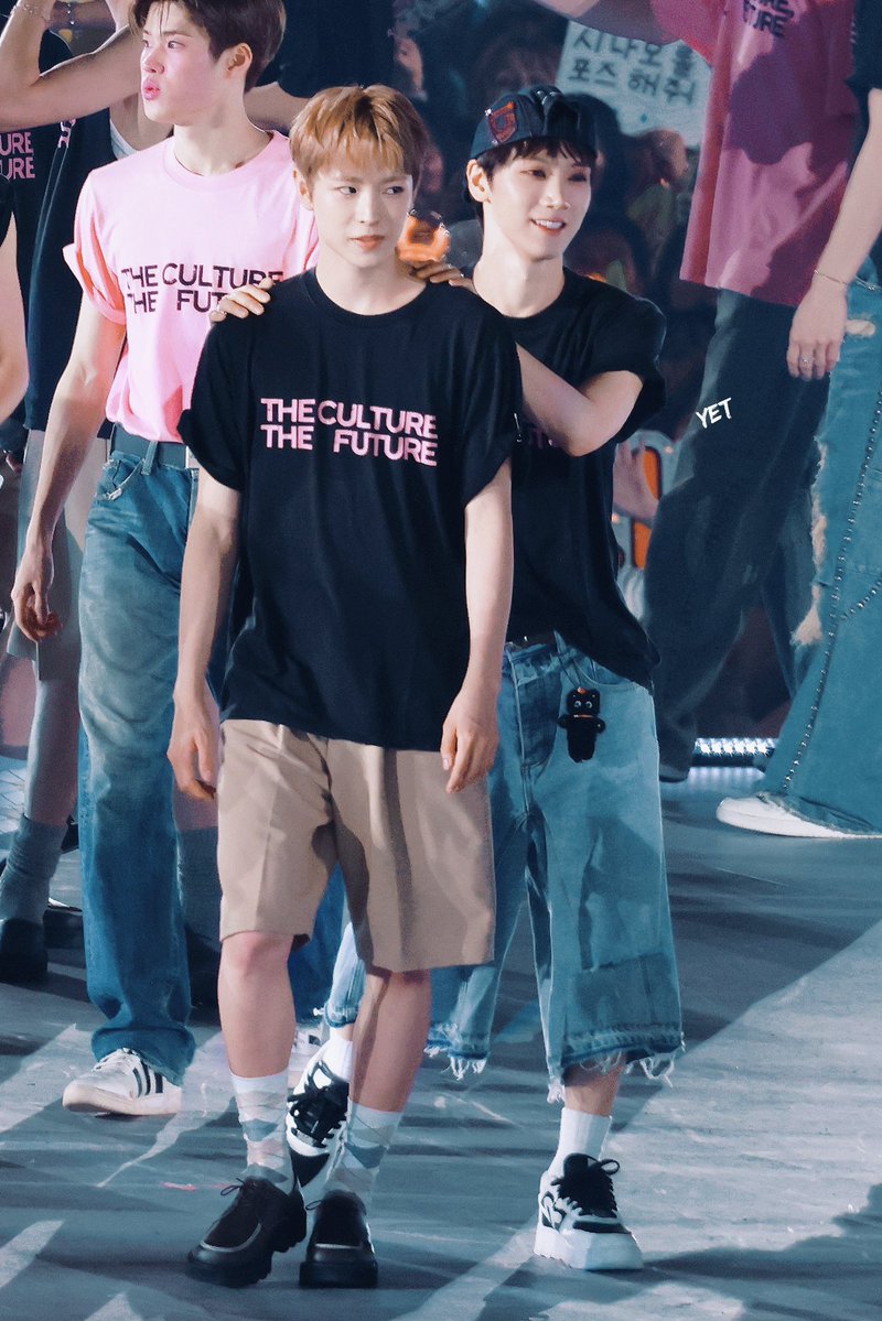 tenlee 🐈‍⬛ tweet media