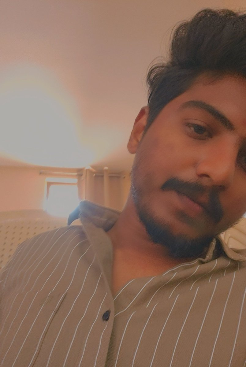 Rxᴅ_Uᴅʜᴀʏᴀɴツღ tweet media