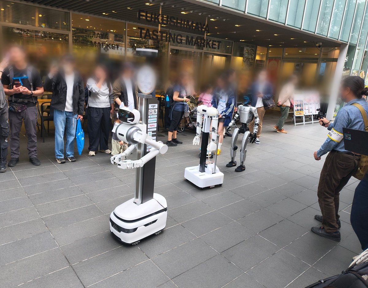 へりかる tweet media