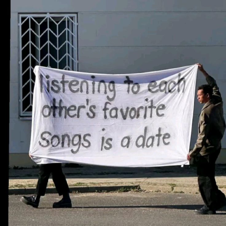 love drops tweet media