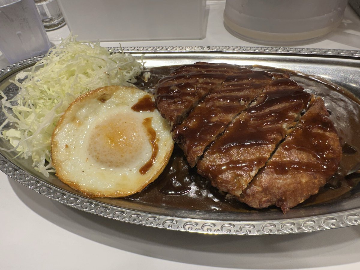 くない tweet media