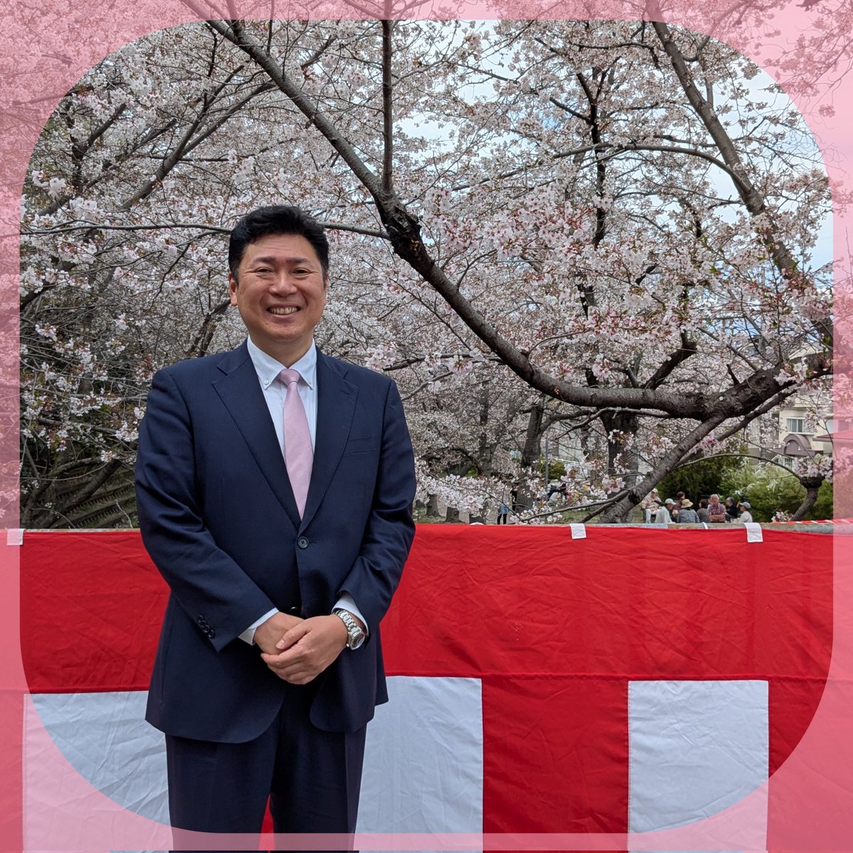 mstnktn's tweet photo. 本日は、星田山手区での「傍示川お花見会」に来賓として、参加させていただきました。
昨日の雨で心配しましたが、桜も見頃で、多くの方が参加され春の一時を楽しんでおられました。
#公明党 #交野市 #交野市議会議員 #なかたに政人 https://t.co/UyScjbChua