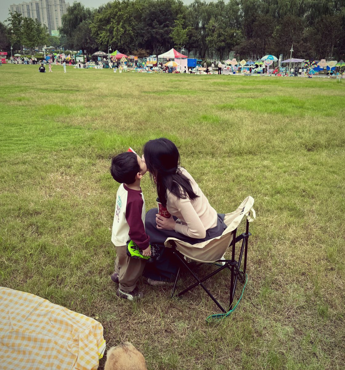 杭州fq tweet media