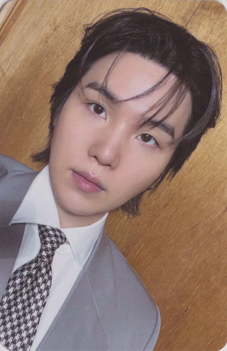daily yoongi selca ⟭⟬⁷ tweet media