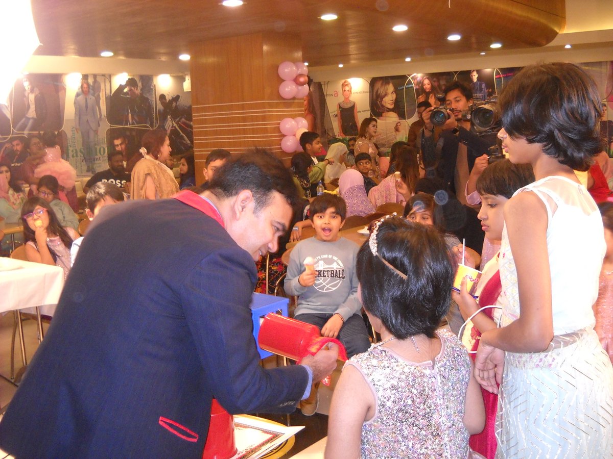 Magic Event (Best Famous Magic Show Planner BD) tweet media