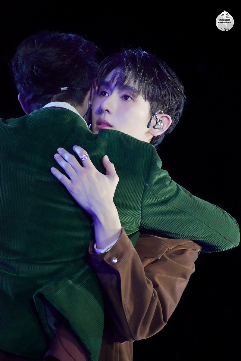 ว-า-ฬ-ห-มี-ข-า-ว (𝚃𝙽-𝙵𝙱-𝙹𝚂) tweet media