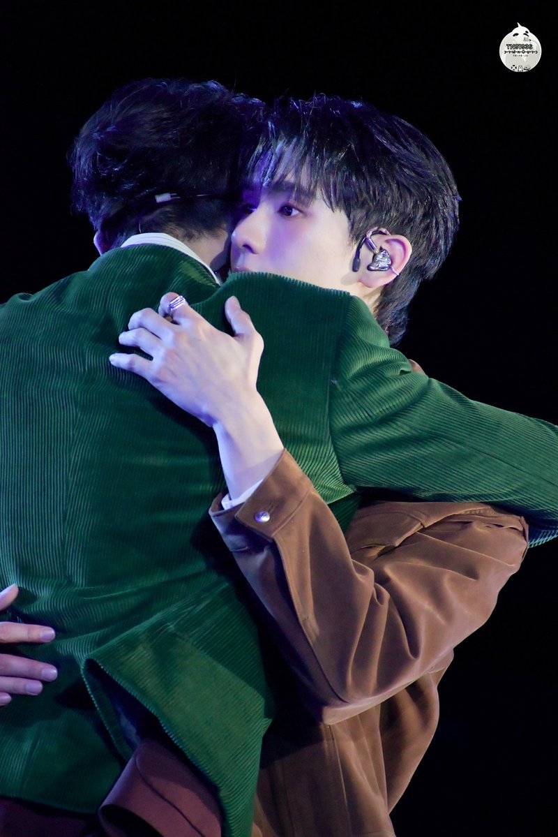 ว-า-ฬ-ห-มี-ข-า-ว (𝚃𝙽-𝙵𝙱-𝙹𝚂) tweet media