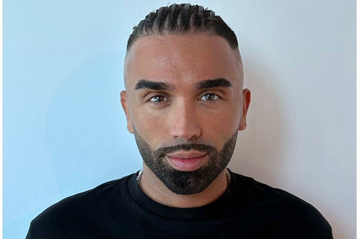 Animal Farm tweet media