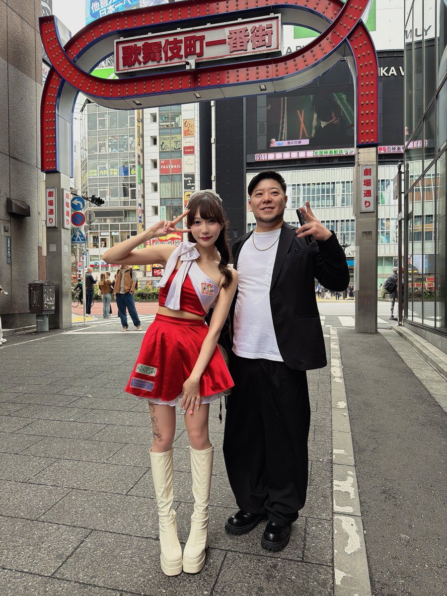 新宿のどっかの店長🚗 【5/24コスホリ44 G-11.12】 tweet media