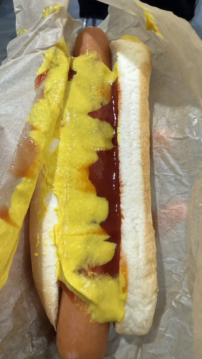 かなと tweet media