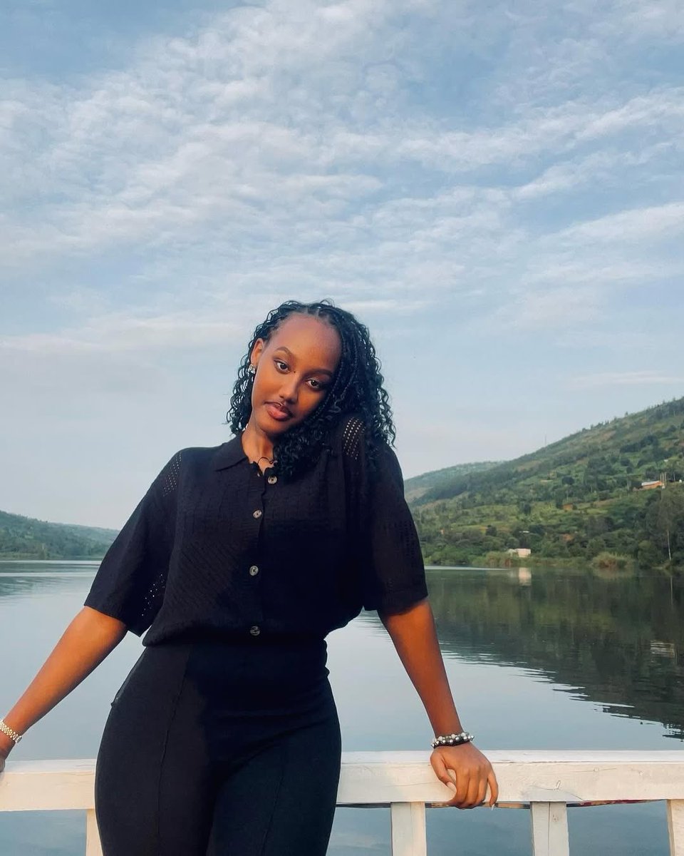 UMWALI TOTINE🌹 tweet media