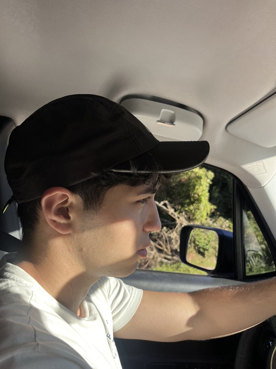 nanda 💙 tweet media