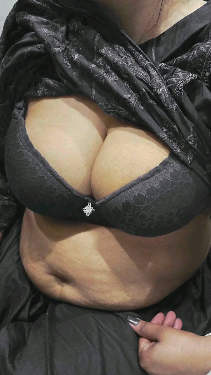 यार जूली दीदी <a href="/julipanday2002/">जूली पांडे.......</a> के
कितने बड़े बड़े हो गए है
सुमित भाई <a href="/sumitmishr82508/">sumit mishra</a> क्या
राज है इन बड़े बड़े तंदुरुस्त चूचियों का
आओ दीदी की चूचियों पर 
मिल जुल कर चर्चा 
करते है........
<a href="/hluli_pandit/">cucky rohit pandit</a> <a href="/ansariji76/">असलम अंसारी........</a> 
<a href="/scarlet_bitchh/">◦•●◉✿Siya✿◉●•◦</a>