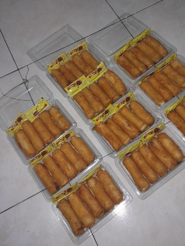 Milla • Jual Risol tweet media