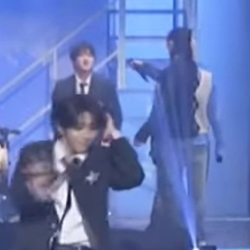 hyuniibiini 🍇 tweet media