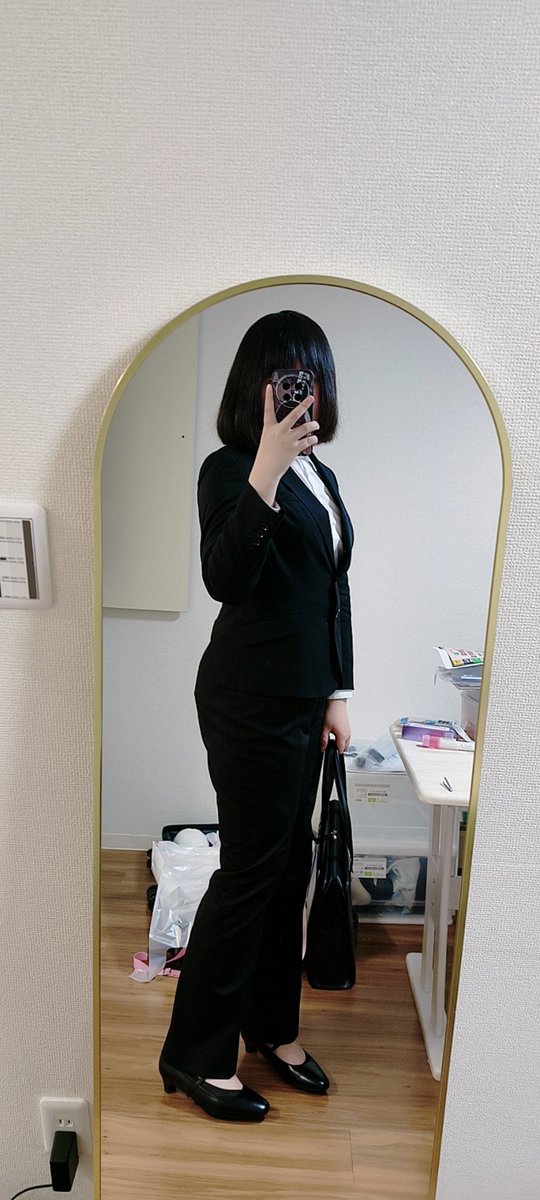 是愛華亲 tweet media