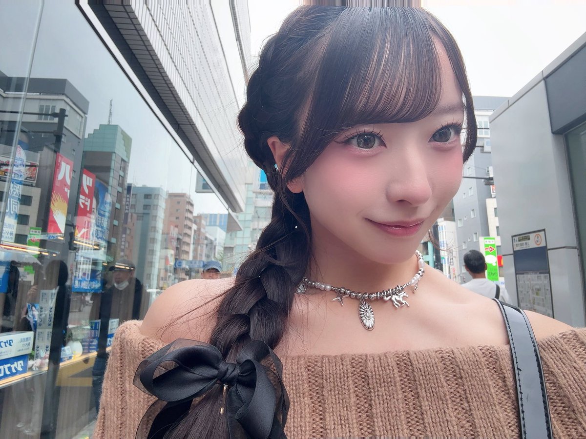 小山くるみ tweet media