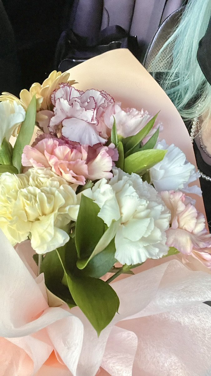 โ๏ธ tweet media