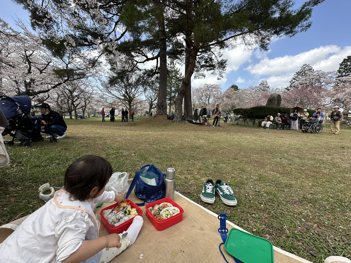 にしむら tweet media