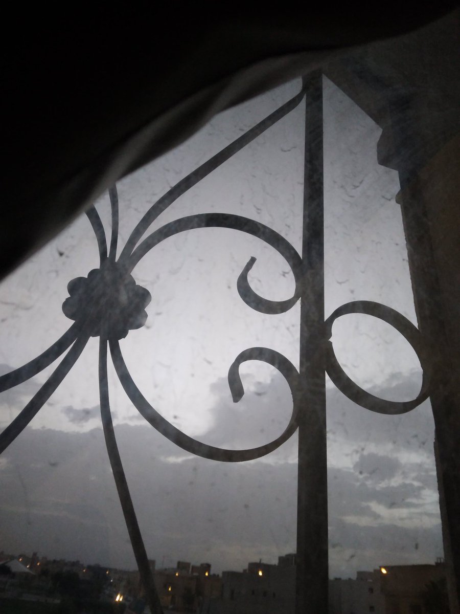 (الشاعرة الروقيه ) tweet media