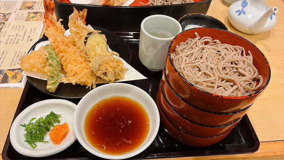 なかちょまる tweet media