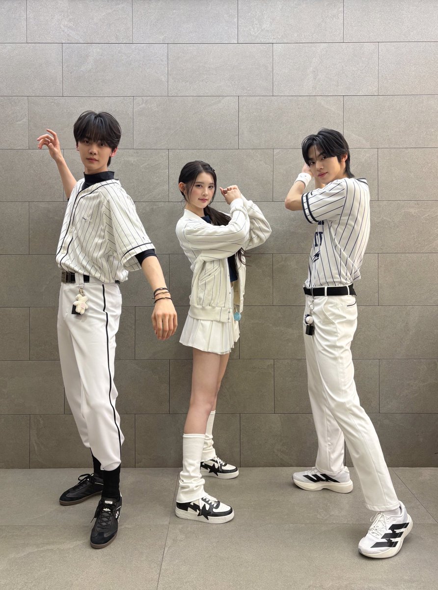 쇼! 음악중심 tweet media