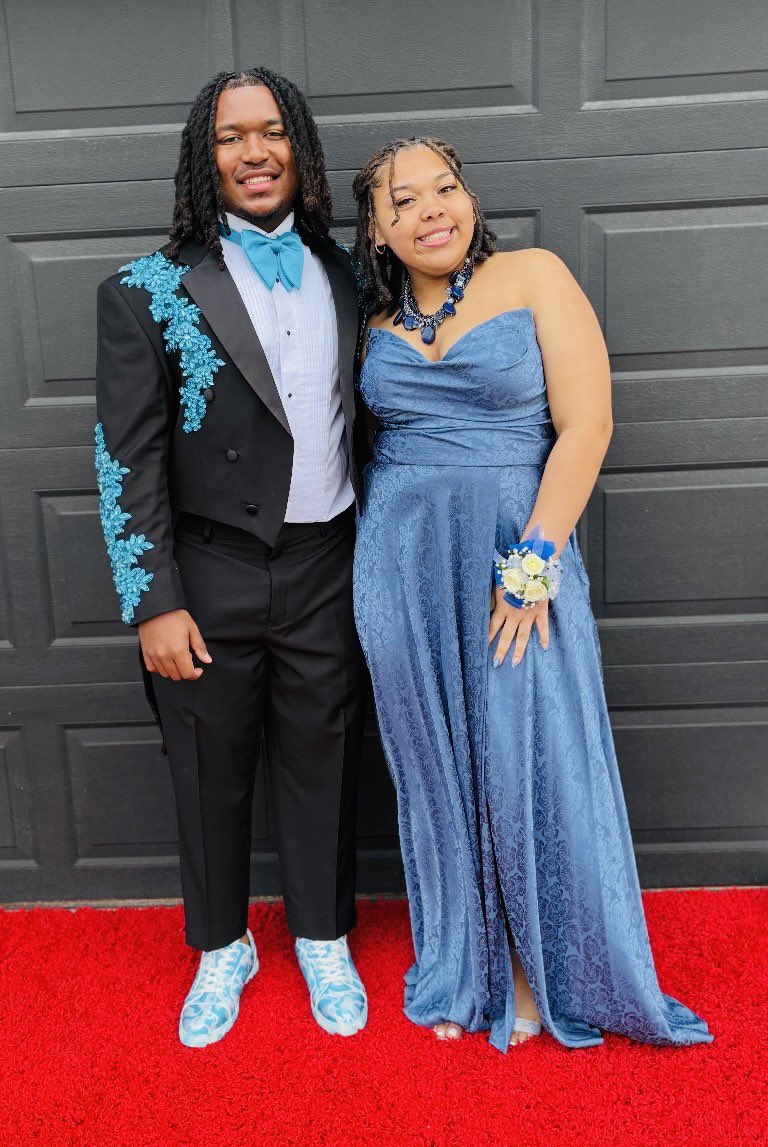 Thanks <a href="/SageTooShifty/">Sage “Crash” Giddings</a> for letting me hang with ya’ll at prom! He’s really the best big bro!