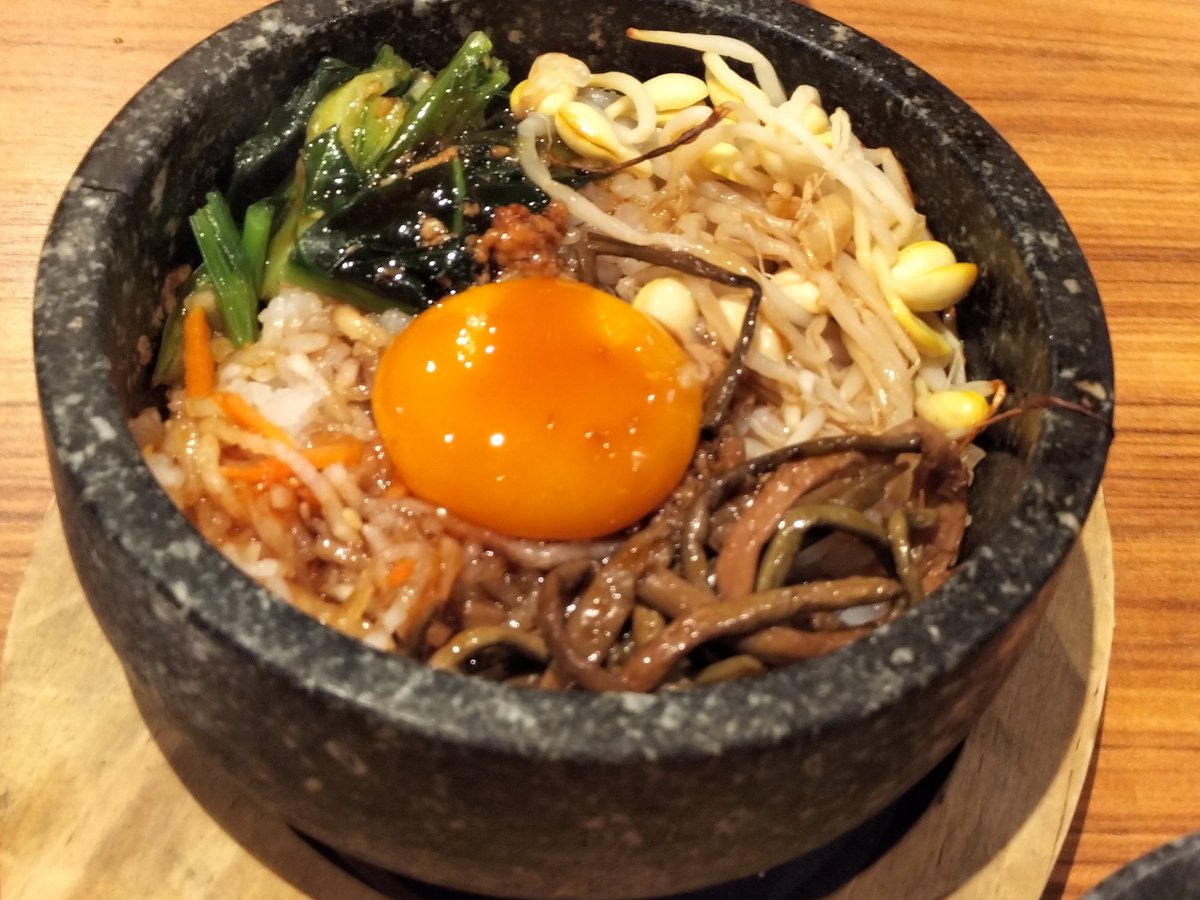 infinetee tweet media