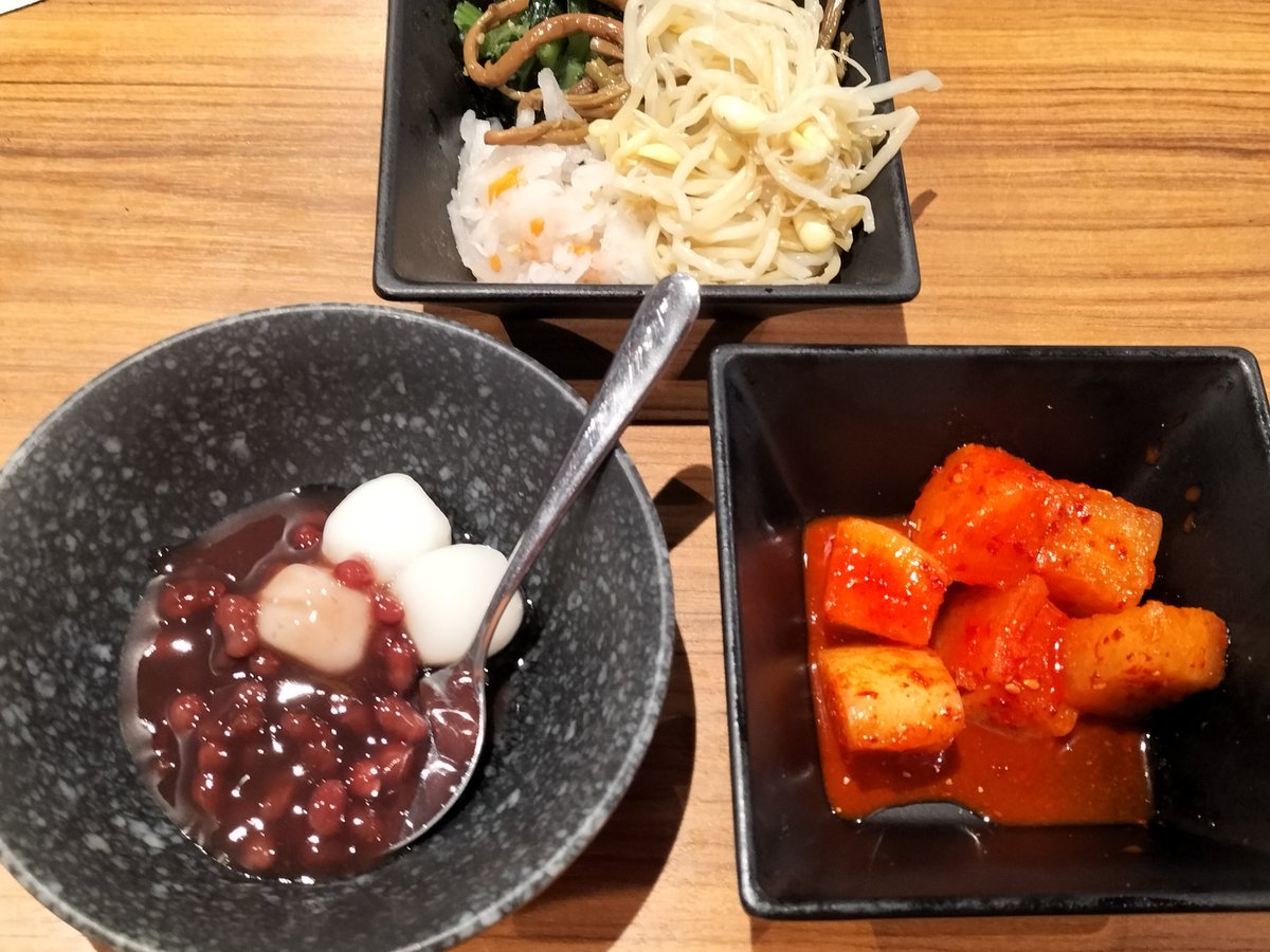 infinetee tweet media