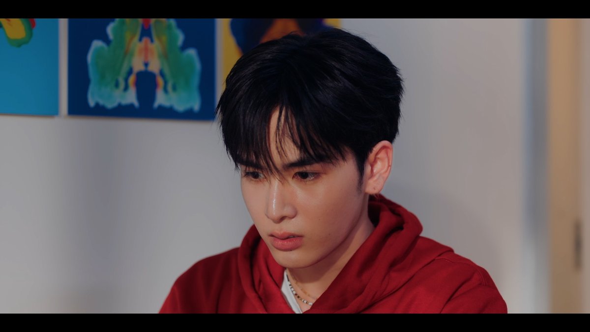 Chit Snow tweet media