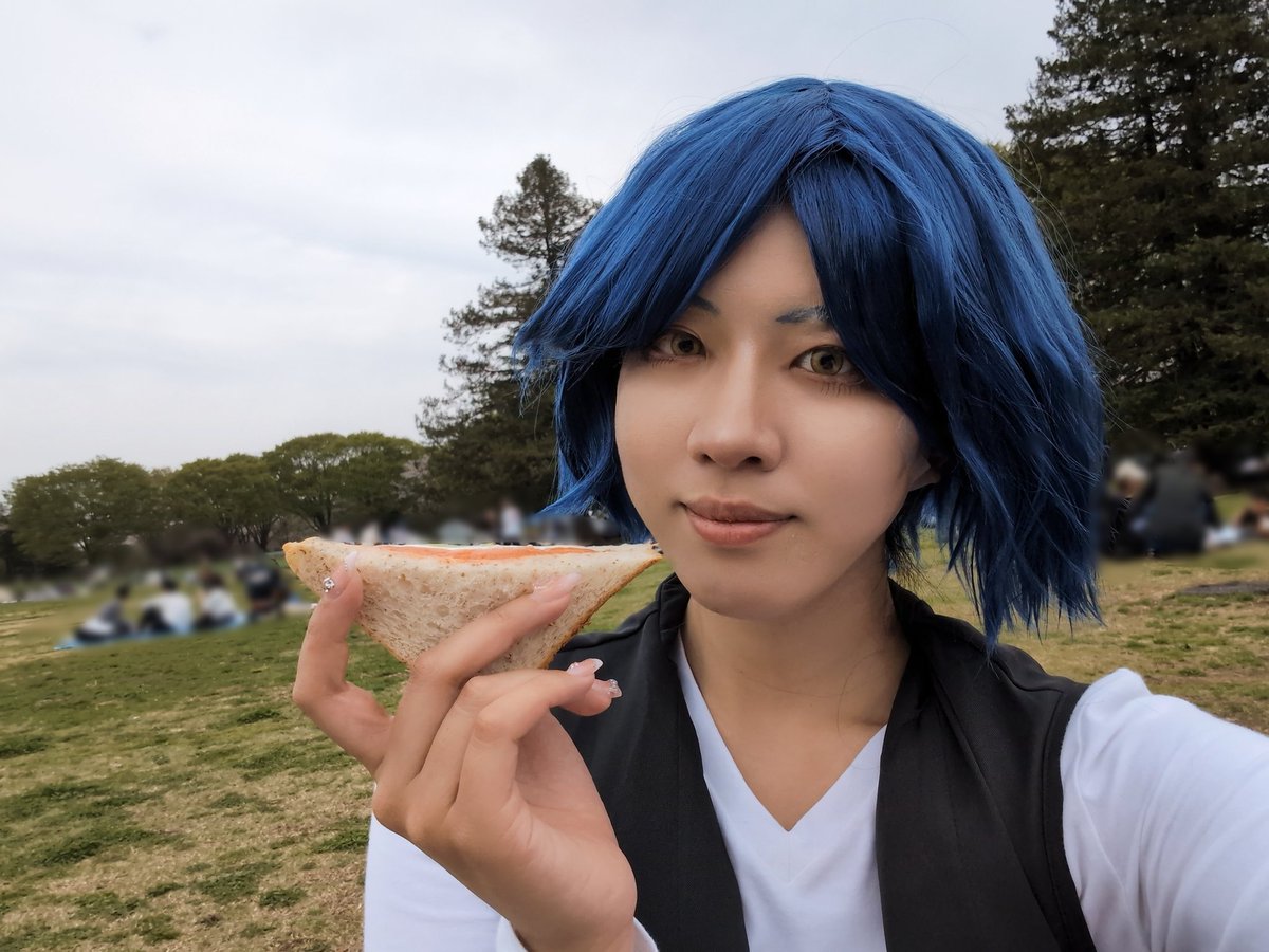 さわべ tweet media