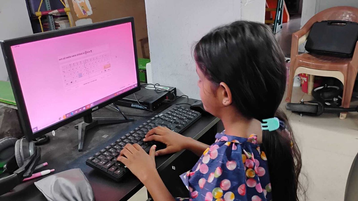 TeachtoEarn tweet media