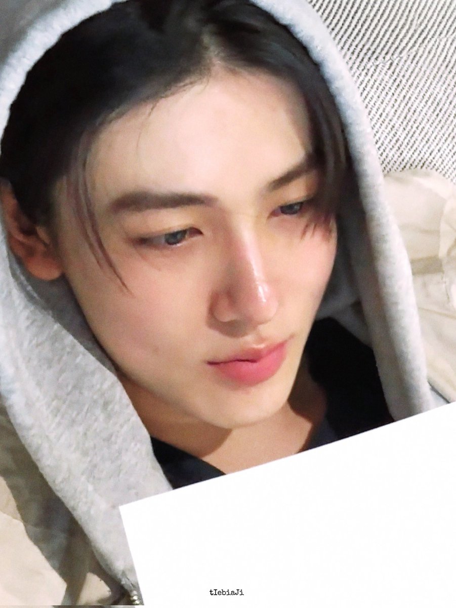 Portgas D. Ijott tweet media