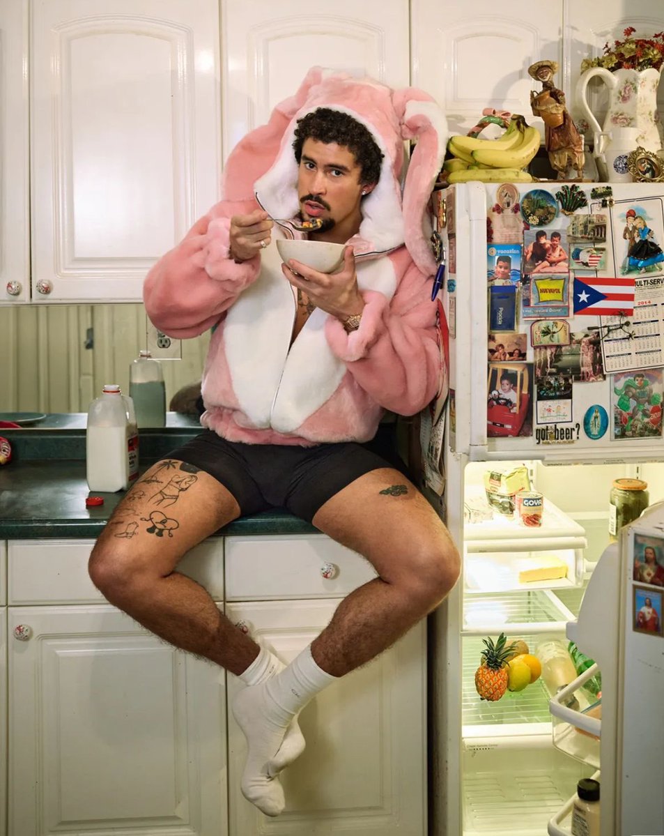 Por si no saben ingles: hoy es el día de BAD BUNNY