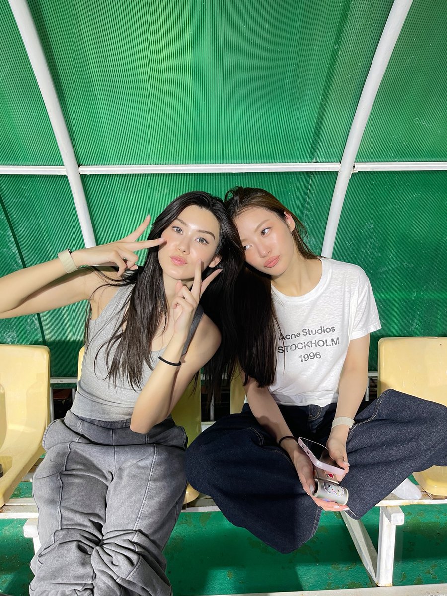 LenaMiu CH3 Official tweet media