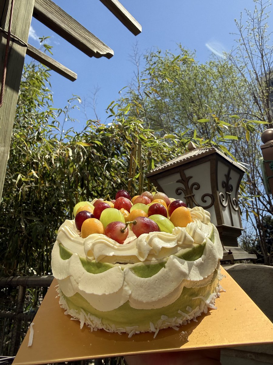 ErinTaylor tweet media